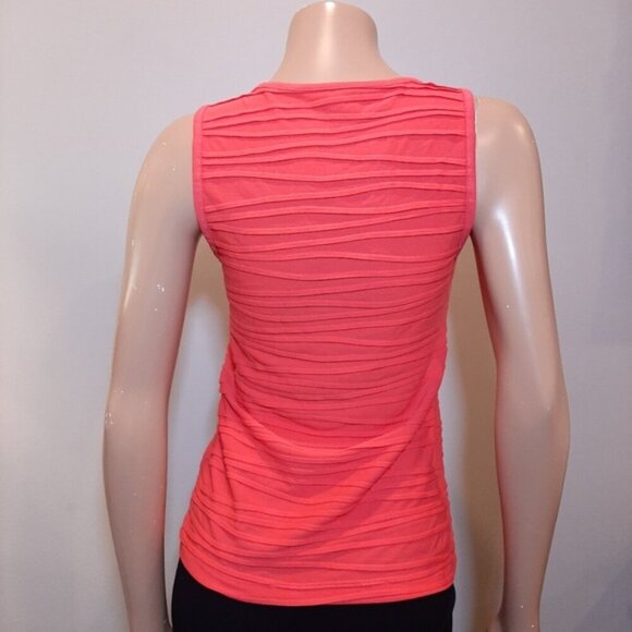 3/$20 REITMANS Pintucked Sleeveless Top Vneck Coral Tank Wide Shoulder Textured - Picture 6 of 10